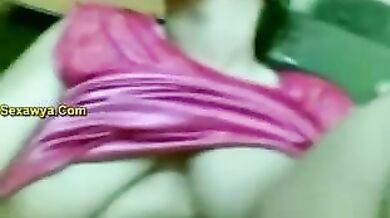 Busty brunette amateur shows her hairy mature cunt on webcam