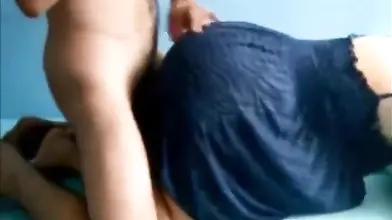 Amateur mom hides face while being doggy style fucked hard