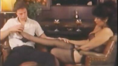 Stockinged Milf Vanessa del Rio seduces a young stud (Vintage)