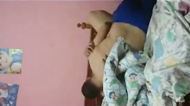 Amateur couple has sex on the bed and loves it