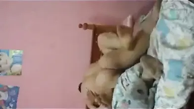 Amateur couple has sex on the bed and loves it