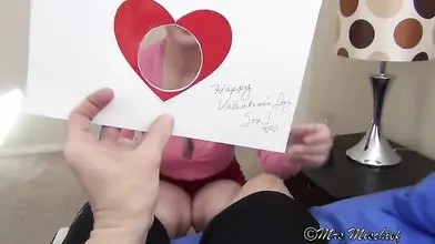 Kinky mature slut wants to be her son's sexy Valentine