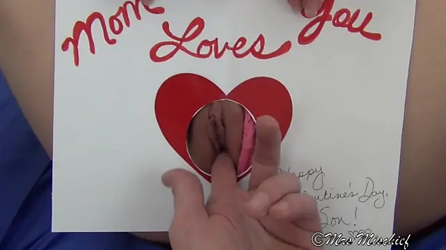 Kinky mature slut wants to be her son's sexy Valentine