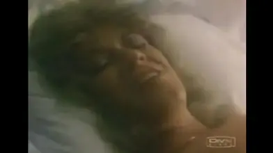 Mature bisexuals please cocks and each other (Retro Porn Movie)