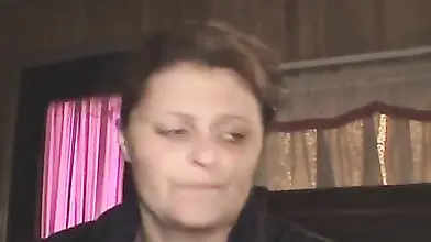 Mature crack whore sucks a smelly and small meat rocket