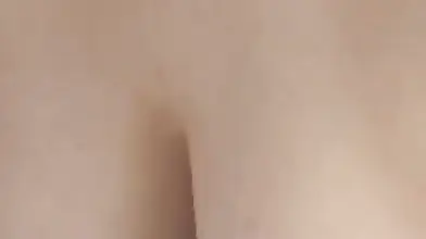 Tempting Chinese mature feels his pulsating cock in her snatch