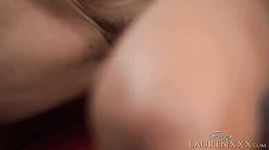 Skinny mature bimbo toys her smooth cunt in the office