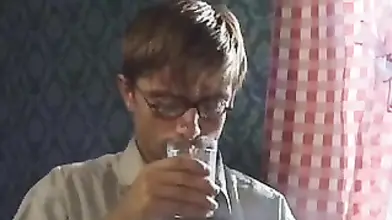 Old mature gal and her lover get it on outdoors