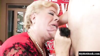 Young guys and girls have an orgy with mature ladies