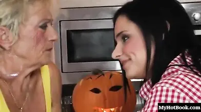 Young guys and girls have an orgy with mature ladies