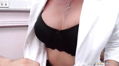 Sexy mature doctor enjoys sucking off her hung young patients