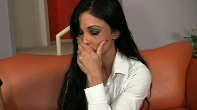 Big breasted milf Jewels Jade gives perverted guy a rimjob