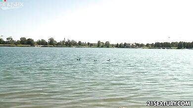 Skinny blonde mom is in a need for rough fucking