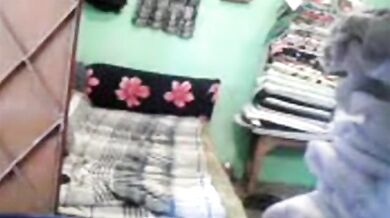 Mature arab couple has a missionary quickie with creampie