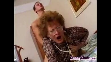 hairygrannycatchesgrandsonjacking