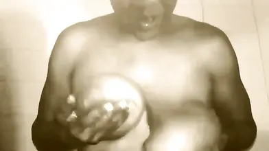 Sexy Grannies Show Off