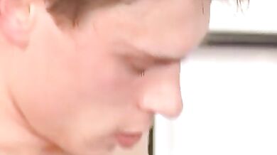 Mature Slut in Stockings