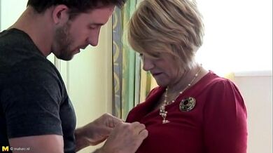 Mature Blonde Housewife Fucks Handyman