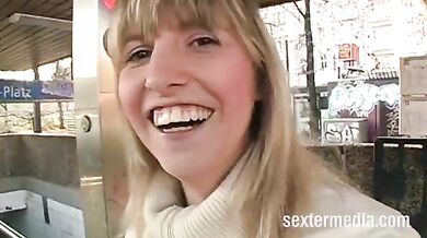 18yo Blonde Petite Sandra