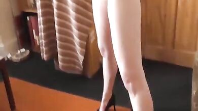 Mature MILF's Panty Upskirt