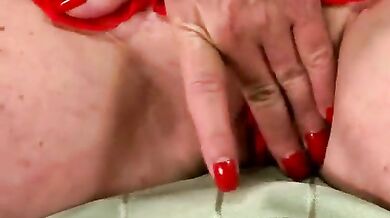 Horny Mature Wife Craves Fresh Meat