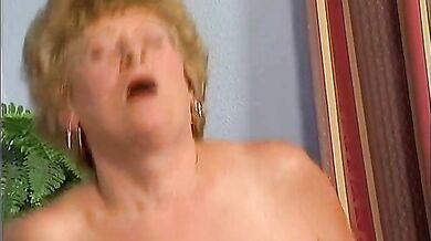 Mature Housewife Remembers Young Dick