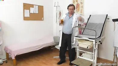 Doctor Exams Mature Brunette's Pussy
