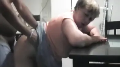 Nailing a Sexy Cougar