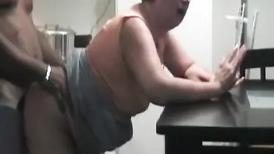 Nailing a Sexy Cougar