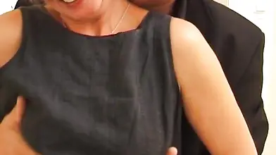 Mature Housewife Wins Pussy Licking Prize