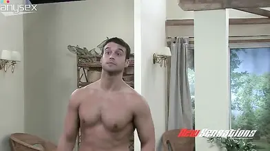 Ripped Dude Turns on Mature Housewives