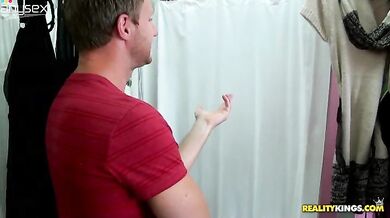 Sexy MILF Seduces Younger Stud