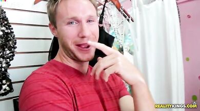 Sexy MILF Seduces Younger Stud