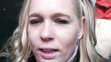 Blonde Milf Shows Off in Public