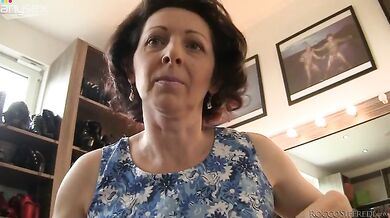 Mature Granny Craves Dick Sucking Action