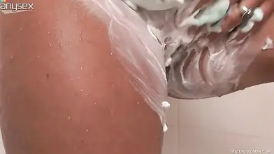 Mature Mom Shaves Her Shaved Pussy