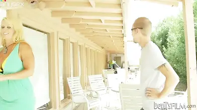 MILF Goes Wild on Young Boner