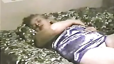 Amber Touches Herself in Bed