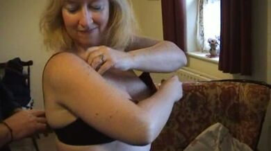 Inked Hubby Eats Wife's Twat