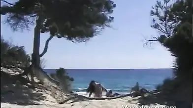 Big Natural MILF Gets Beach Plowed