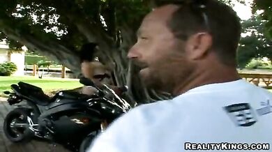 Naughty Mature Cougar Seeks Cash