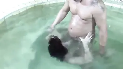 Perverted MILF Enjoys Fist Fucking