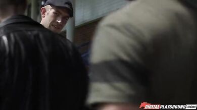 Attractive Brunette MILF Craves Sucking