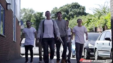 Attractive Brunette MILF Craves Sucking