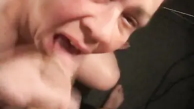 Ugly Brunette Fingers Her Mature Hole