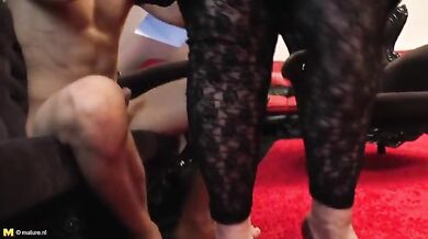 Skinny Lad Licks Mature BBW