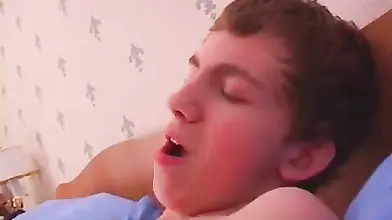 Sexy Mature Russian Babe Enjoys Hard Bedtime Drilling