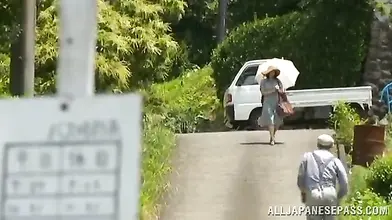 Japanese MILF's Rice Field Oral Adventure