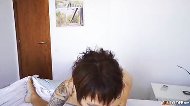 Mature Gal's Ass Destroyed in Bed