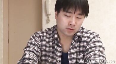 Good Looking Japanese MILF Swallows